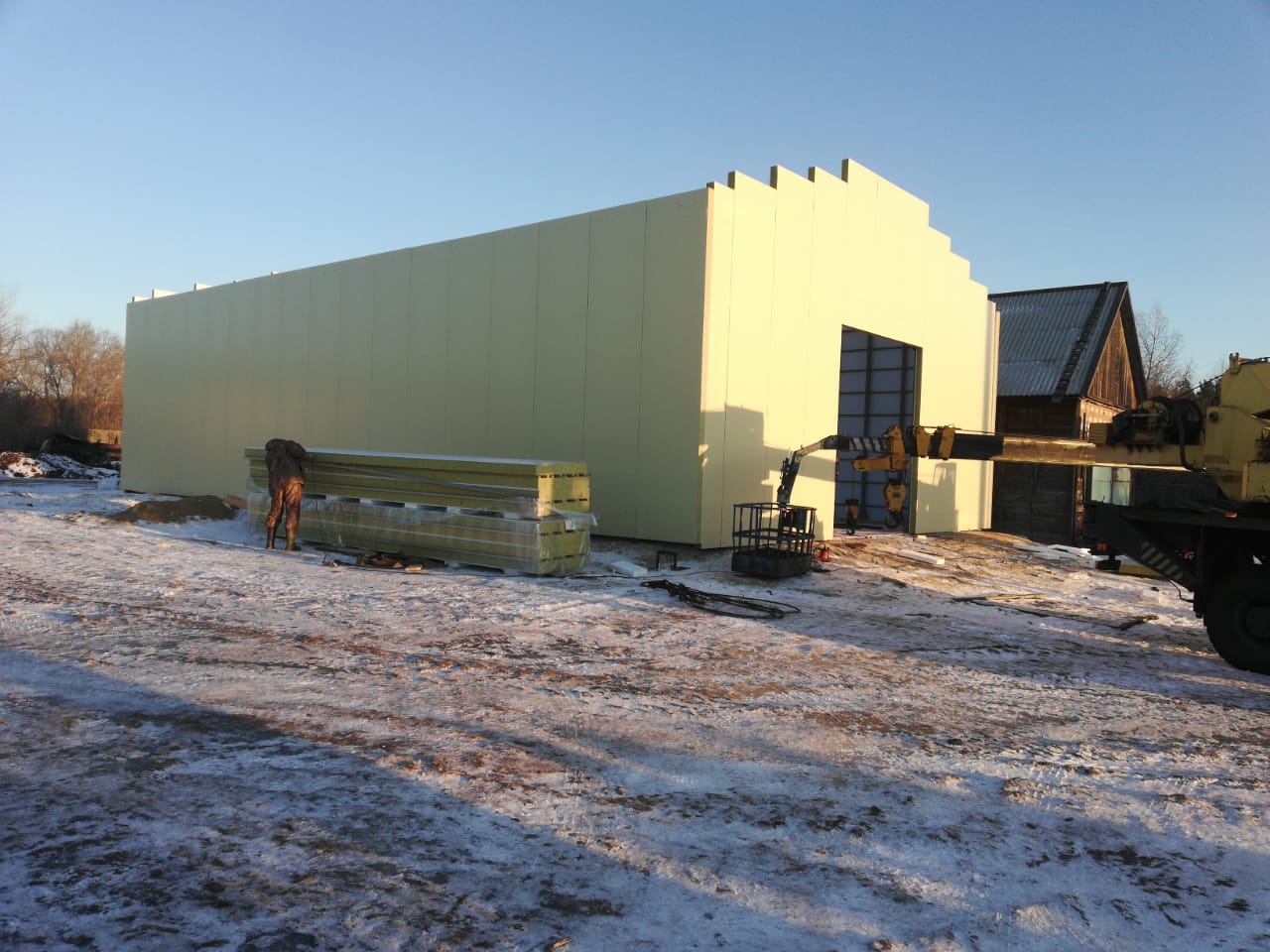 Строительство металлических ангаров, изготовление металлоконструкций